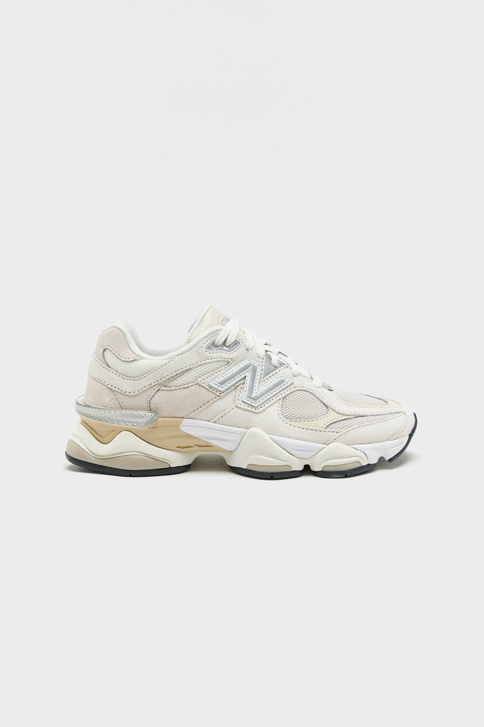 New Balance New Balance 9060 Sneakers Pour FemmesBellerose