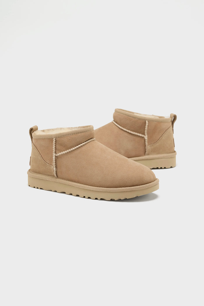 Ugg UGG Bottes Classiques En Peau De Mouton Pour FEMMES