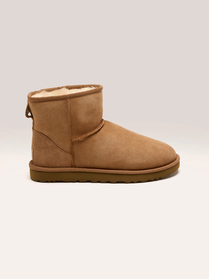 Ugg UGG Bottes Pour Femmes En Peau De Mouton Classic Mini II