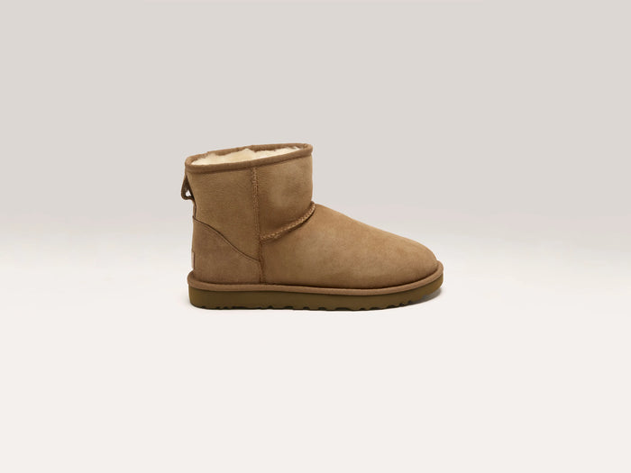 Ugg UGG Bottes pour femmes en peau de mouton Classic Mini II