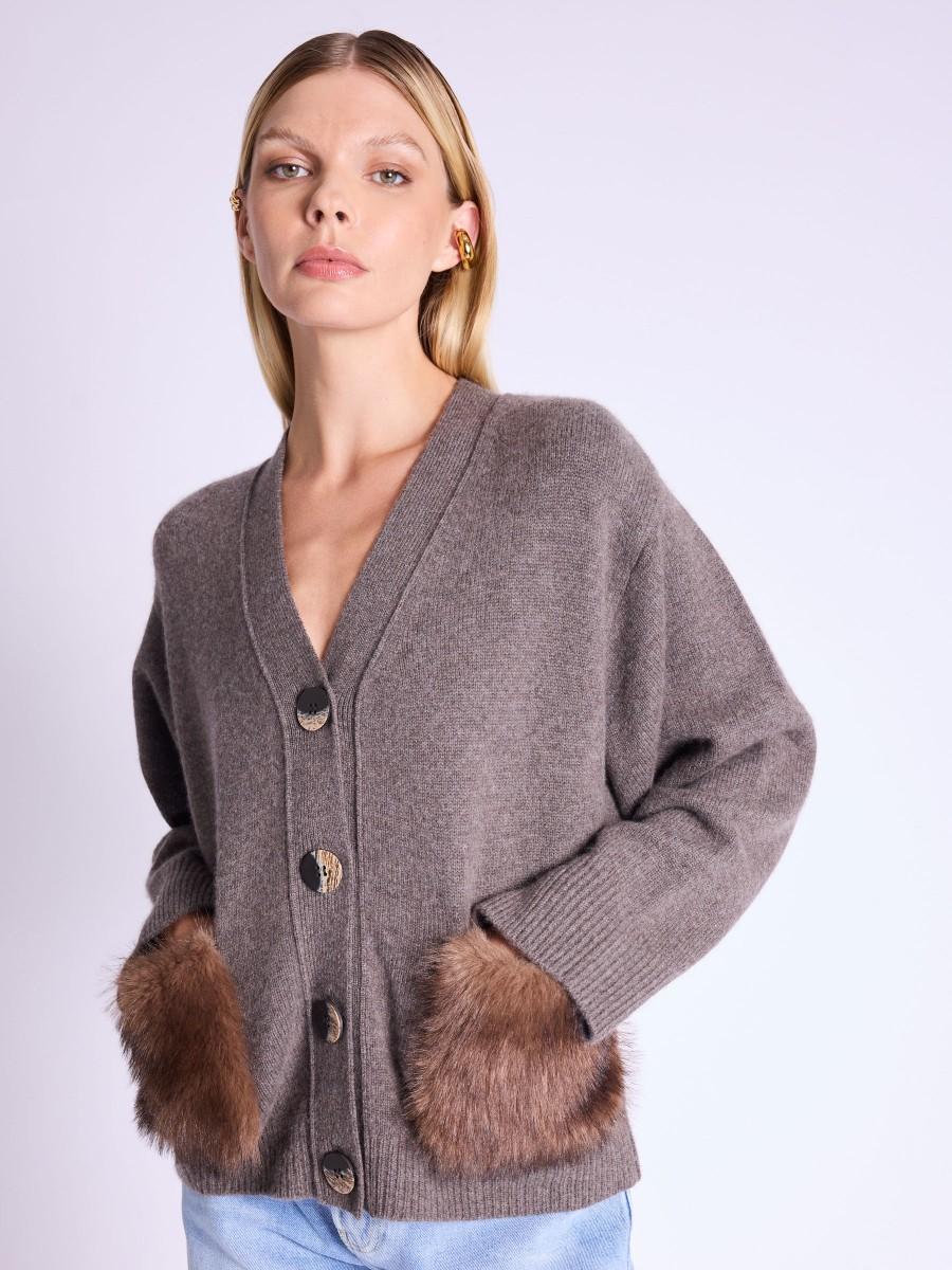 Berenice Cardigan GREGORIA Cardigan Col V Avec Poches à Fausse Fourrure