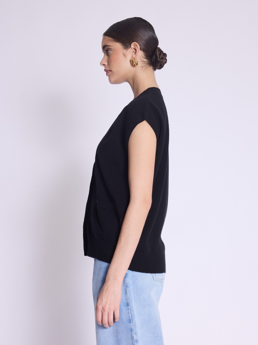 Berenice Cardigan GUSTAVE Cardigan Sans Manche à Col V Boutonné Noir