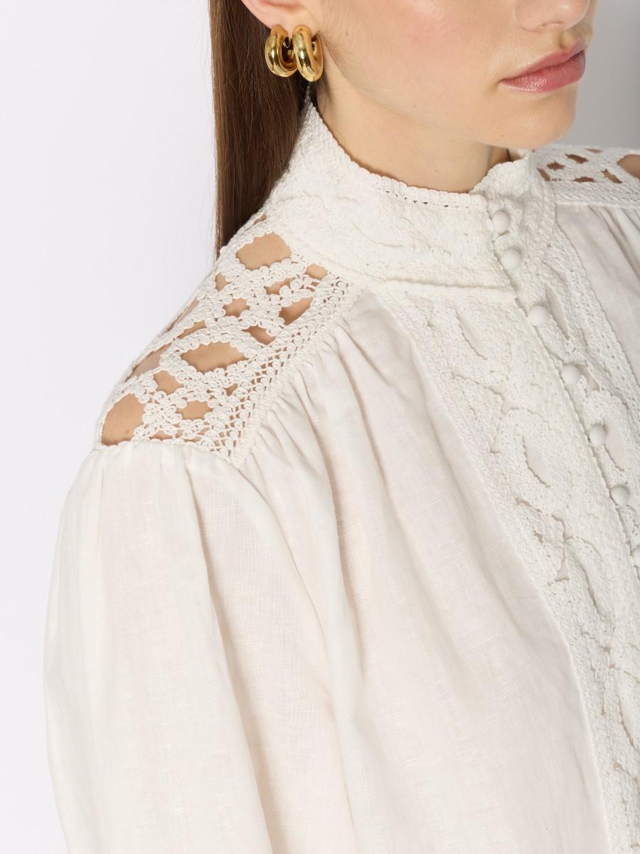 Berenice Chemise Blanche CIRYNA En Lin Et Coton Avec Crochet Et Broderies Aux épaules