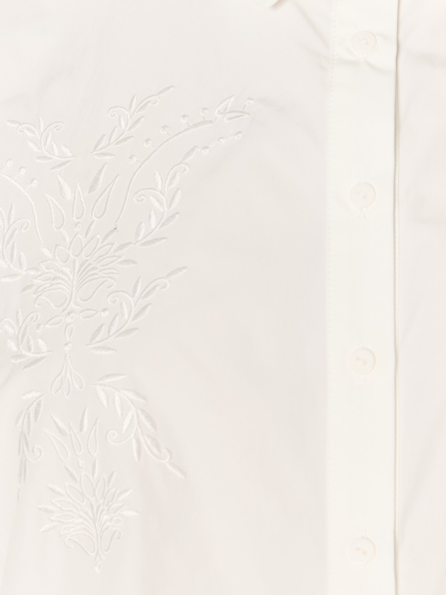 Berenice Chemise Courte Blanche CHIZZY - Coton Léger Coupe Ample Et Détails Brodés