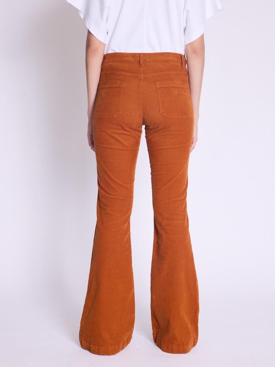 Berenice Jean ODESSAVELOURS Jean Flare En Velours Cognac Avec Poches Plaquées