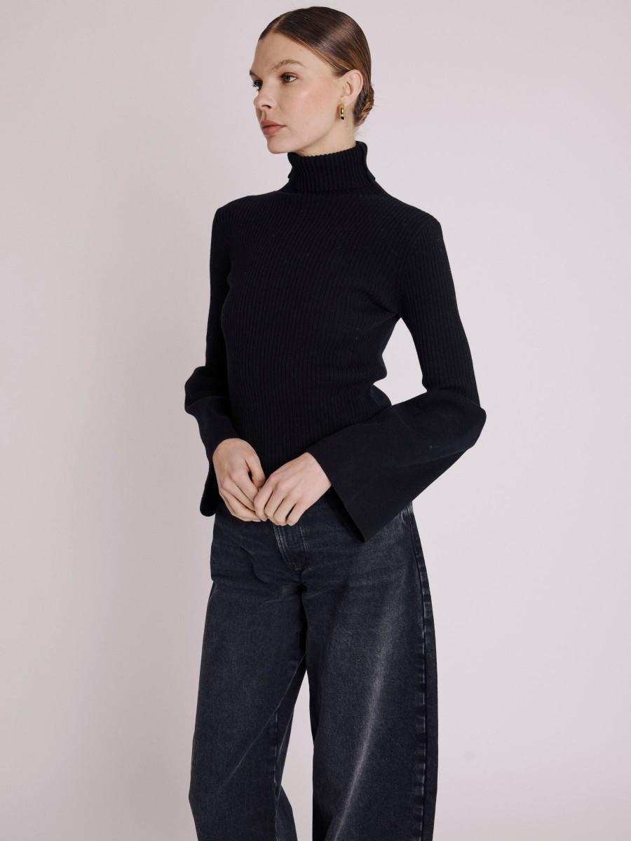 Berenice Pull ALFA Pull Noir Manches évasées Avec Col Roulé