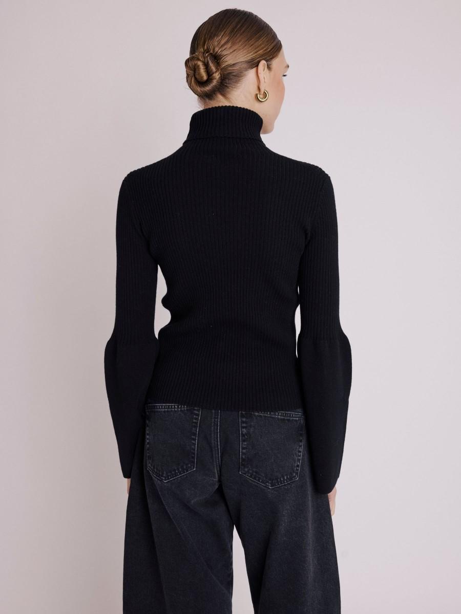 Berenice Pull ALFA Pull Noir Manches évasées Avec Col Roulé