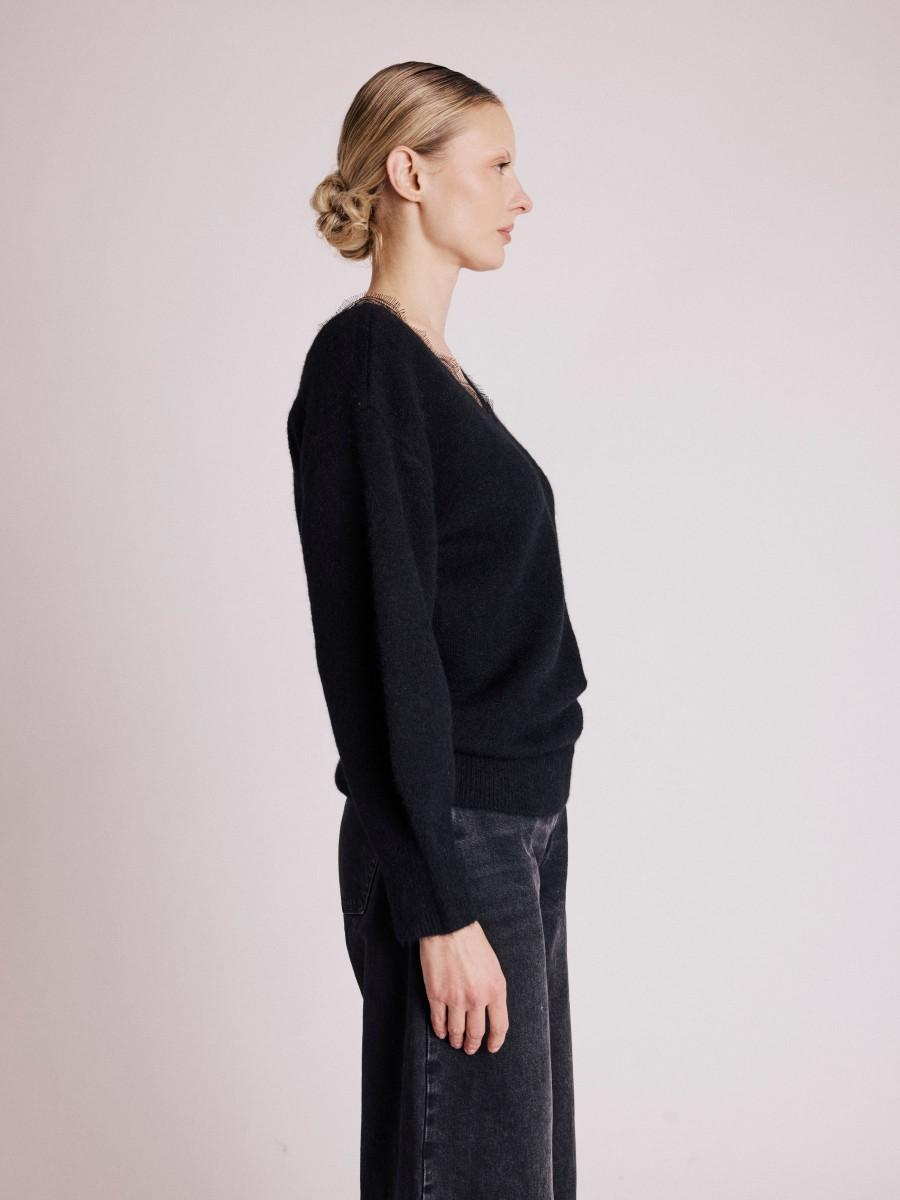Berenice Pull ARMANIA Pull Noir Col V Avec Dentelle