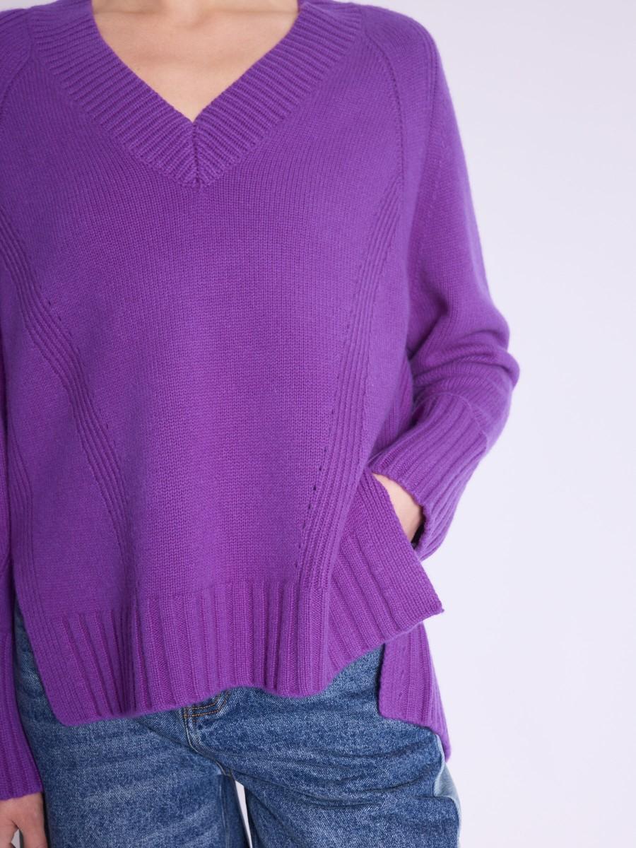 Berenice Pull ARRY Pull Violet Manches Longues Col V Avec Fentes Sur Les Côtés