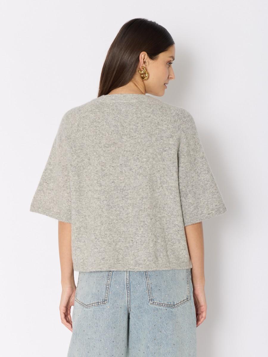 Berenice Pull Gris MANDREA – Col Rond Manches Courtes Maille Douce Ailes En Strass