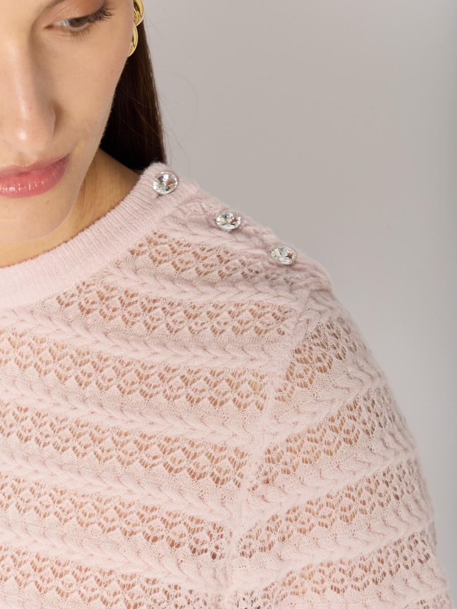 Berenice Pull Rose Pale MADALINE – Maille Fantaisie Col Rond Boutons Strass Sur L'épaule