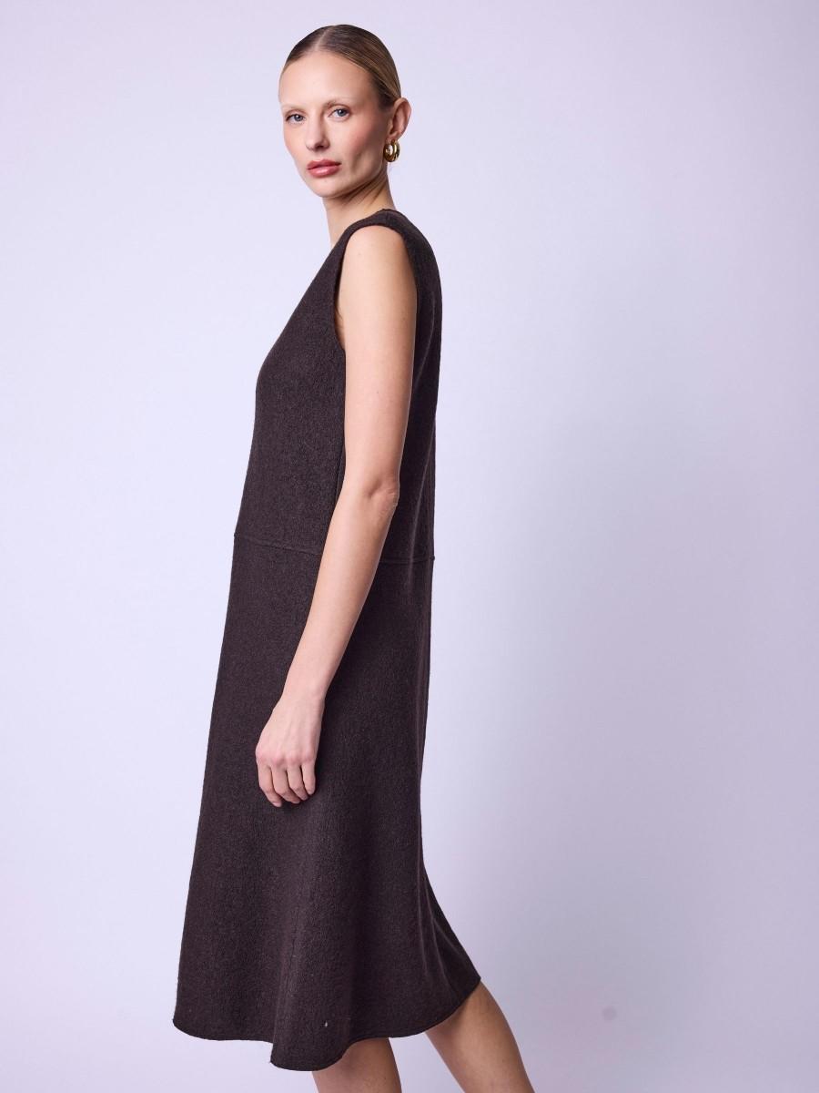 Berenice Robe REBECA Robe Mi-longue Marron Sans Manches