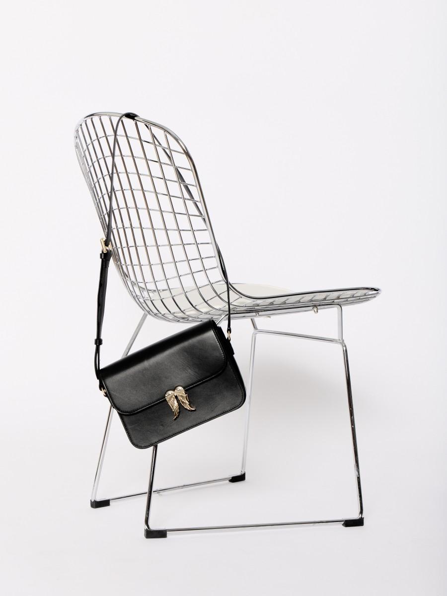 Berenice Sac En Bandoulière Noir AWINGS En Cuir Lisse Ailes Dorées Et Anse Réglable