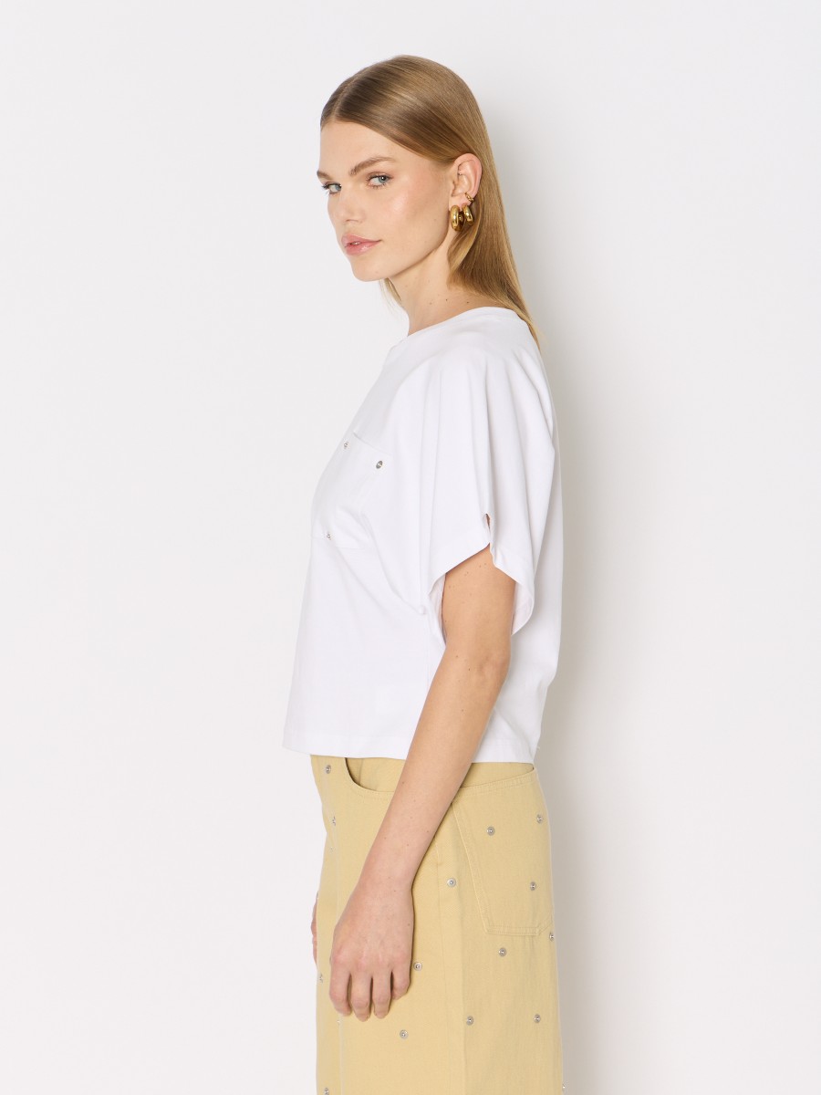 Berenice T-shirt Blanc TEDENA : Coupe Kimono Poche Rivetée Style Moderne Et Chic