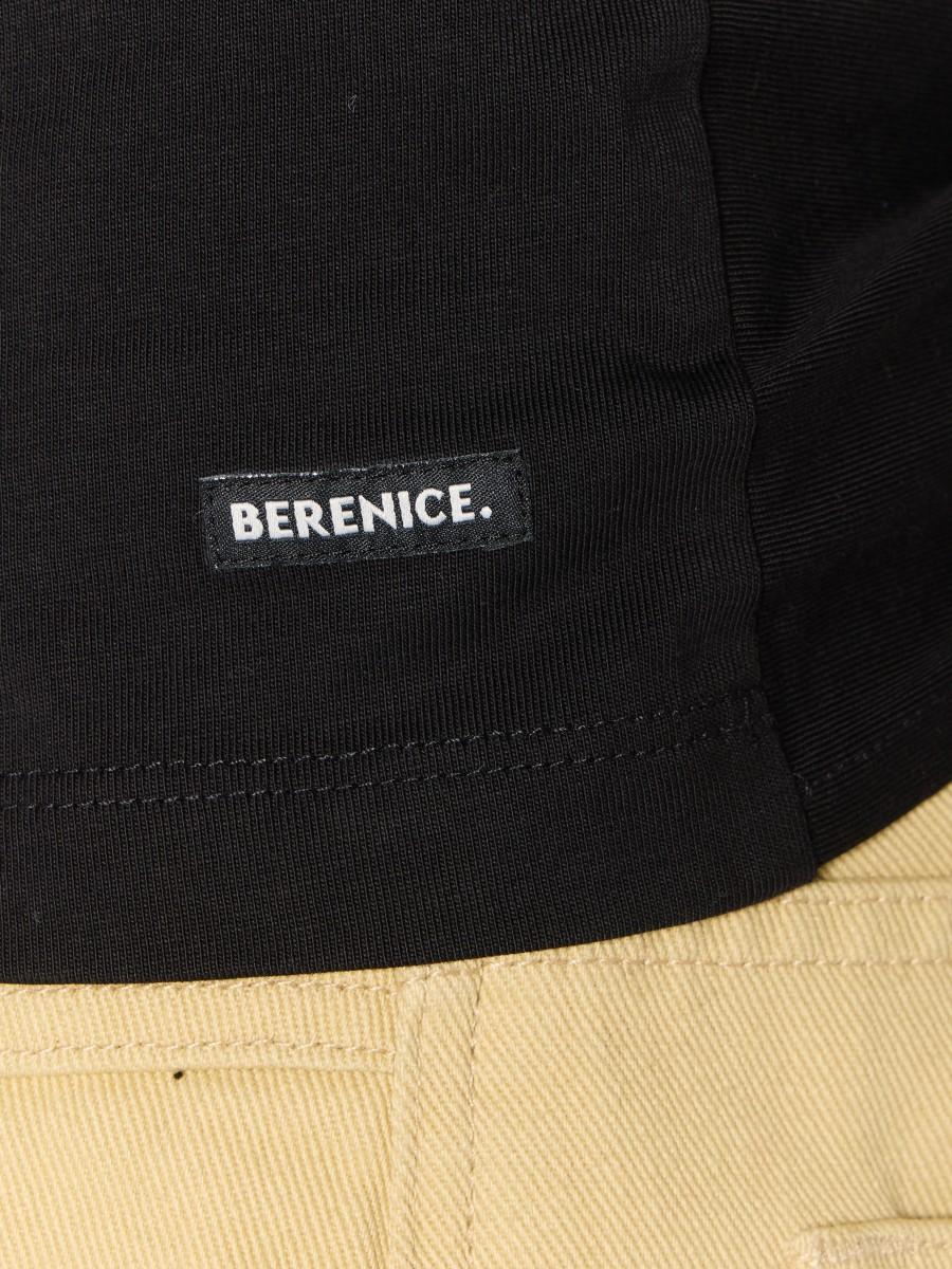 Berenice T-shirt Noir Manches Courtes Dos Nu Avec Noeud Dans Le Dos
