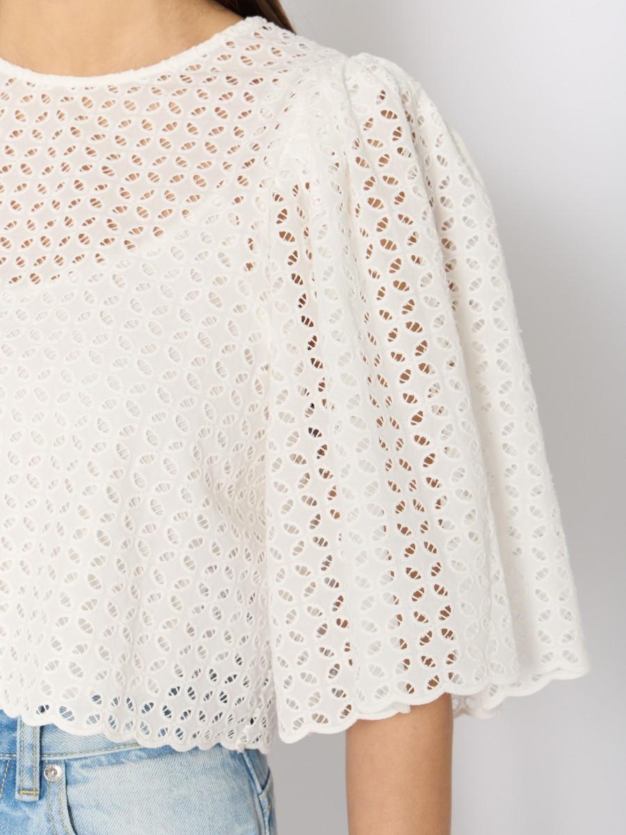 Berenice Top Court Blanc CTICTOC – Broderies Anglaises Col Rond Et Manches 3/4