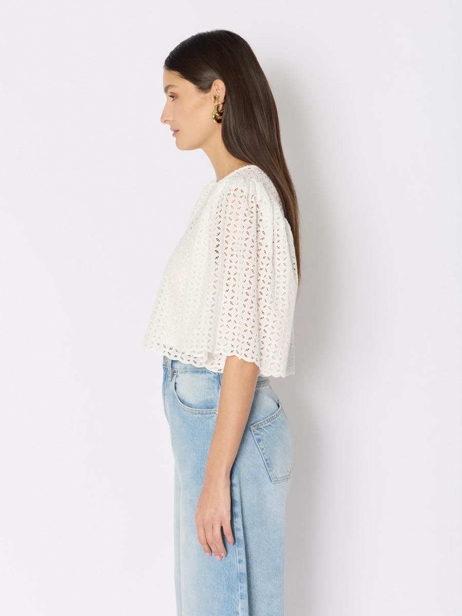 Berenice Top Court Blanc CTICTOC – Broderies Anglaises Col Rond Et Manches 3/4