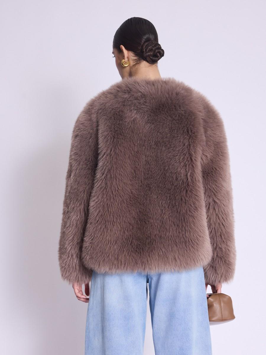 Berenice Veste VERY Veste Courte à Fausse Fourrure Beige