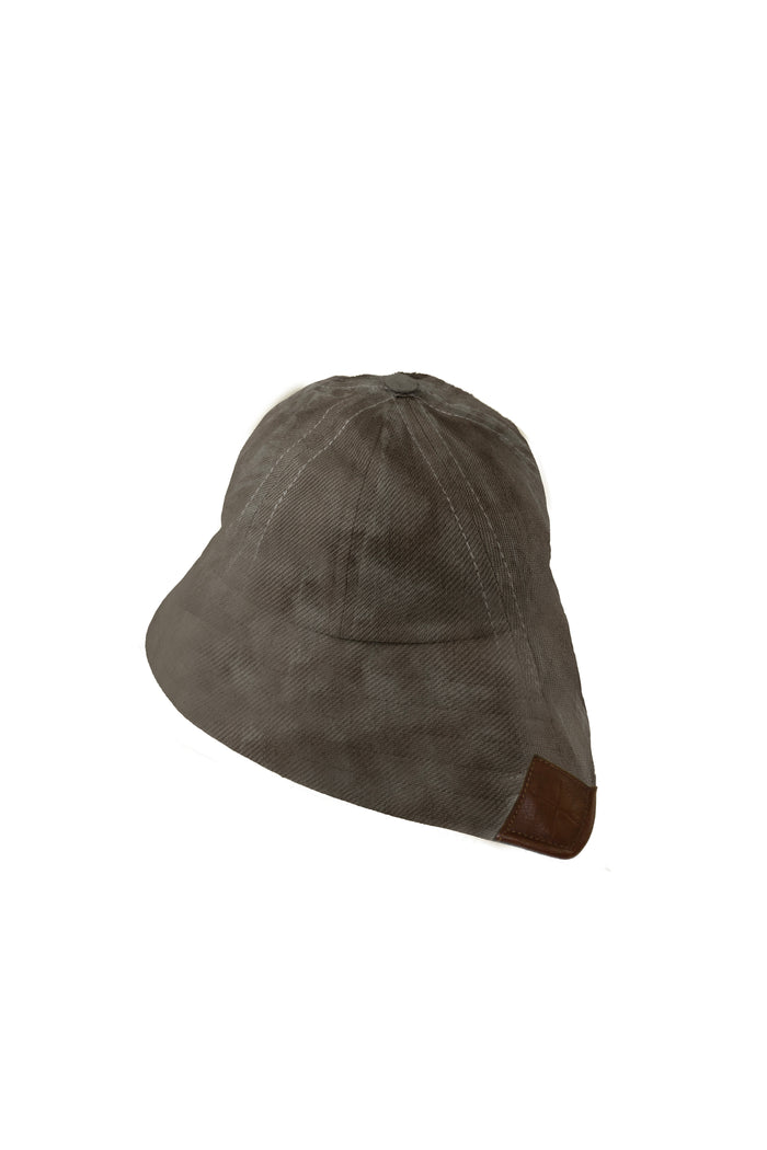 béton ciré CHALUTIER BUCKET DIED HAND DIED - Châtaignier et Fer fabriqué au Portugal