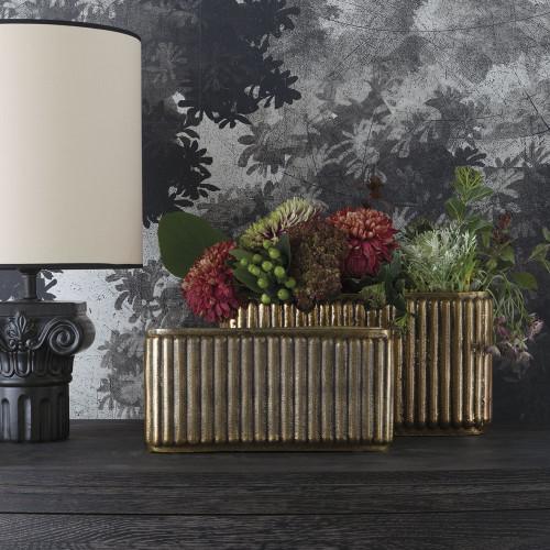 Blanc D'ivoire Vase ARÈS En Métal Finition Laiton Vieilli - Petit Modèle - H. 14 5 Cm