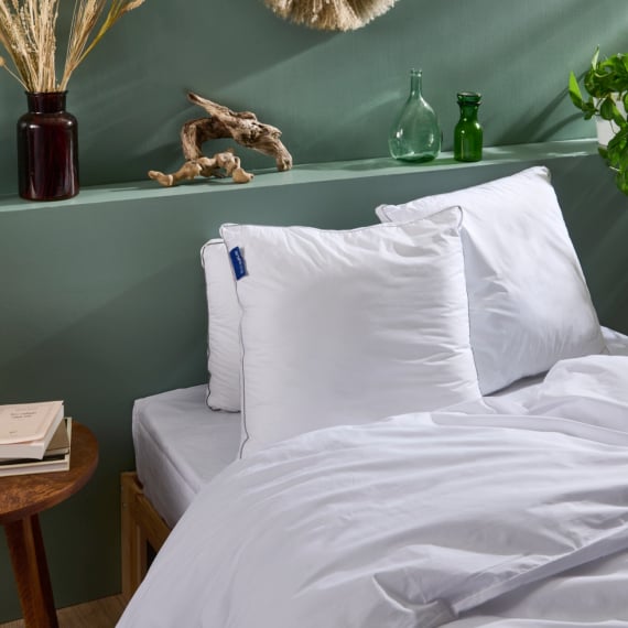 Bleu Calin L'Oreiller Sensation Duvet Premium