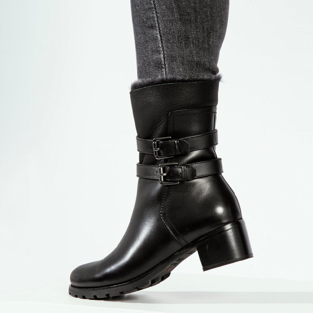 Blondo FABIANA Black Leather Boots