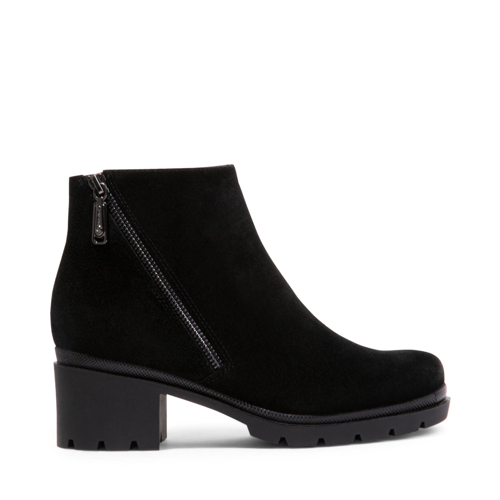 Blondo NUBIAS Black Suede Ankle Boots