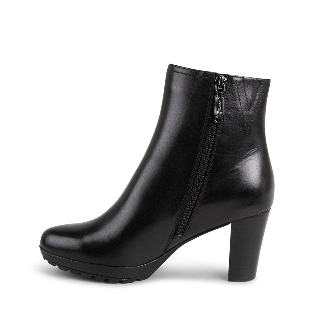 Blondo PERCY Black Leather Ankle Boot