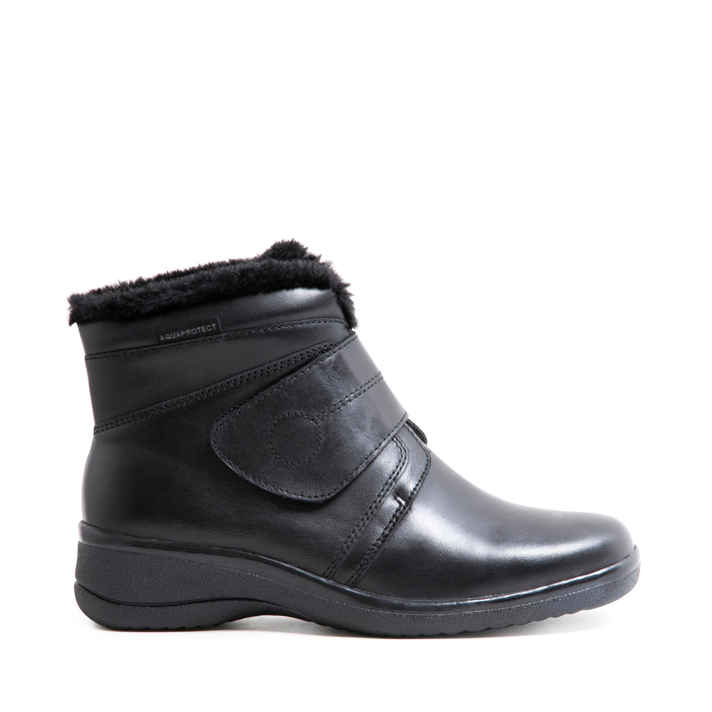 Blondo SHEA Black Leather Ankle Boots