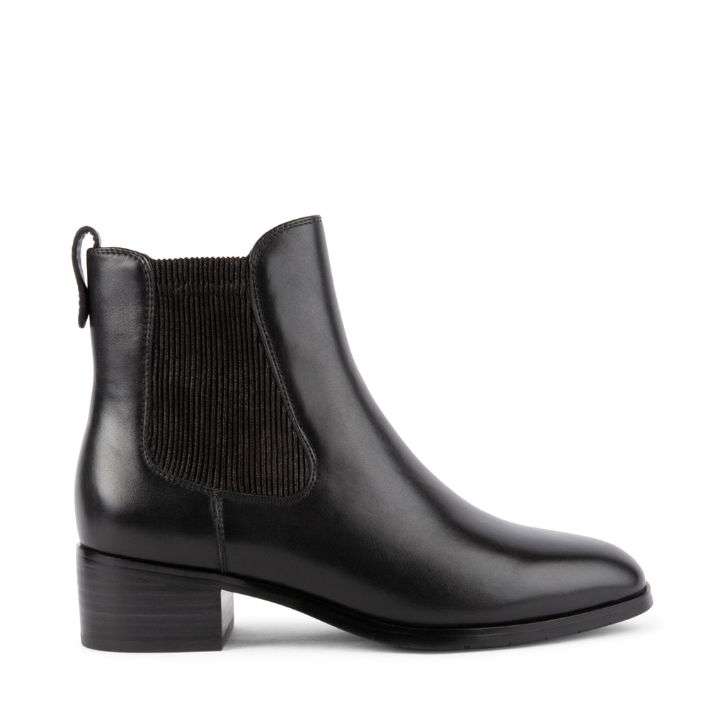Blondo SHEILA Leather Ankle Boots