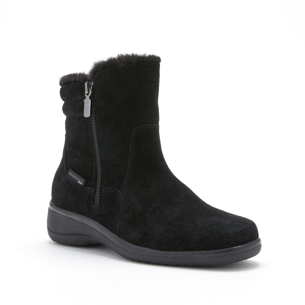Blondo STEVIES Black Suede Ankle Boots