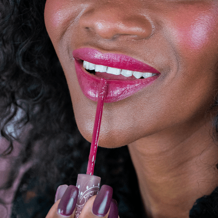 Boho Cosmetics Vente Rouge à Lèvres Liquide Semi Mat 104 Red Underworld - Rouges à Lèvres Mats