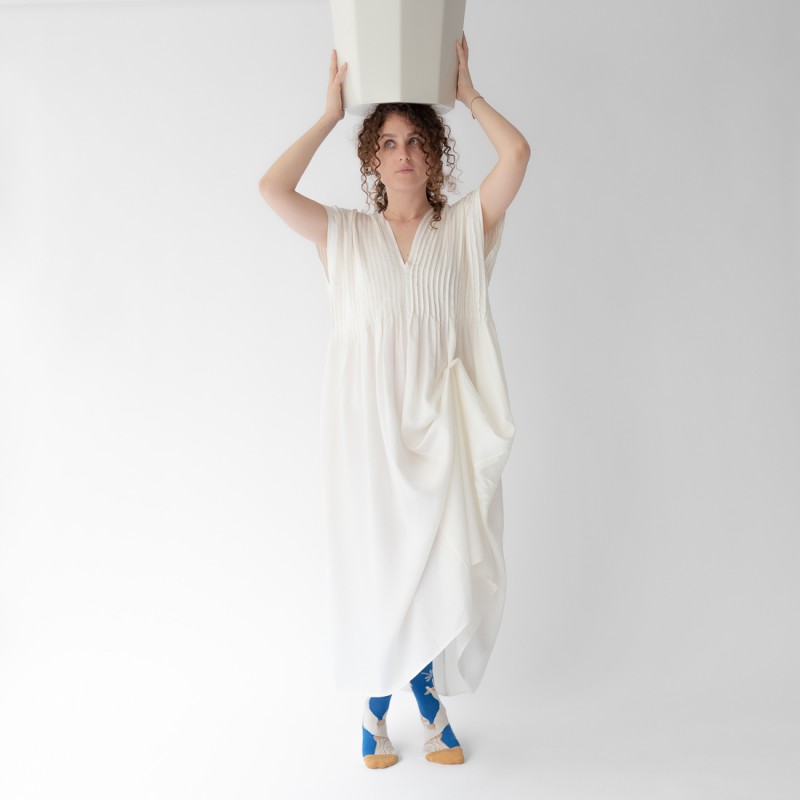 Bonne Maison Chaussette Statue Cobalt