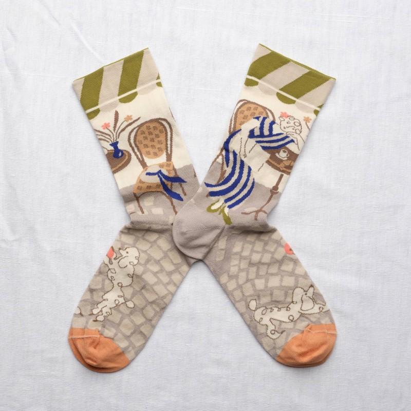 bonne maison Livre - Paris Au Café Flore