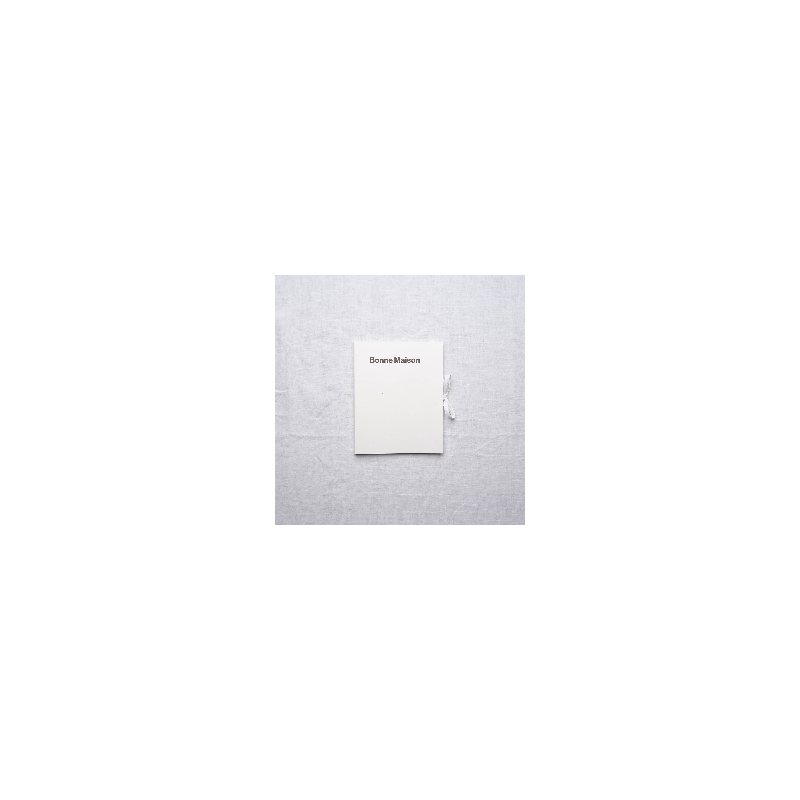 bonne Maison Livre- Paris Tour Eiffel