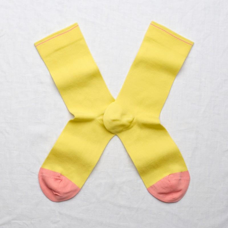 Bonne Maison Chaussettes Fines Originales Et Colorées Dessinées Et Fabriquées En France. Uni Jaune Avec Pointe Et Liseré Rose