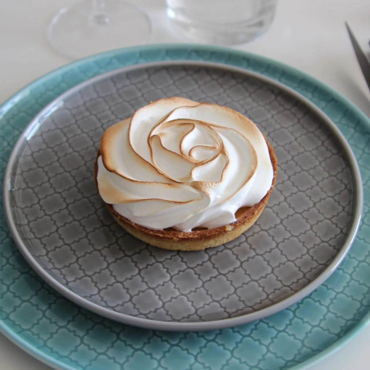 Bruno Evrard Assiette à Dessert Grise MOUNIA En Porcelaine 20cm