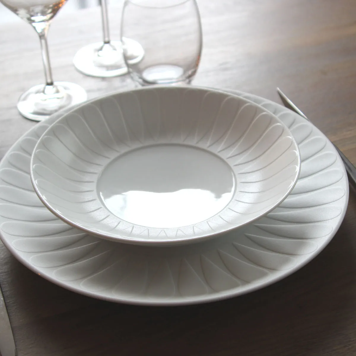 Bruno Evrard Assiette Creuse Blanche LATICA En Porcelaine 20cm