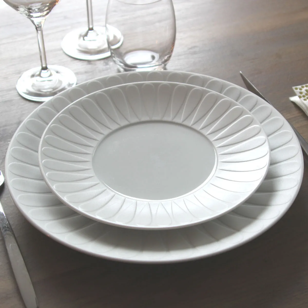 Bruno Evrard Assiette Plate Blanche LATICA En Porcelaine 27cm