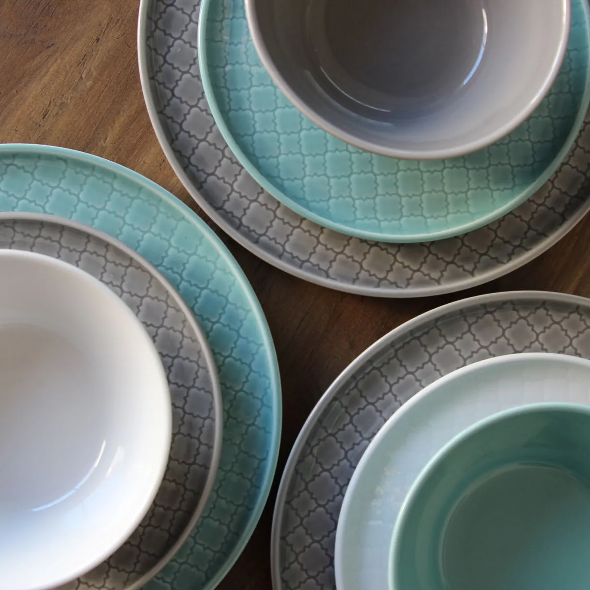 Bruno Evrard Assiette Plate Vert Amande MOUNIA En Porcelaine 26cm