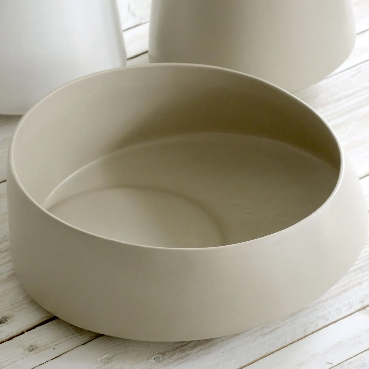 Bruno Evrard Coupe Déco Céramique Beige Mat - Déco Tendance