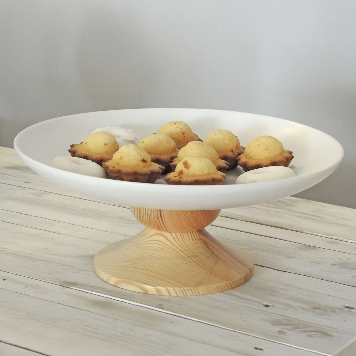 Bruno Evrard Coupe Sur Pied Blanc Et Bois - Collection Scarla