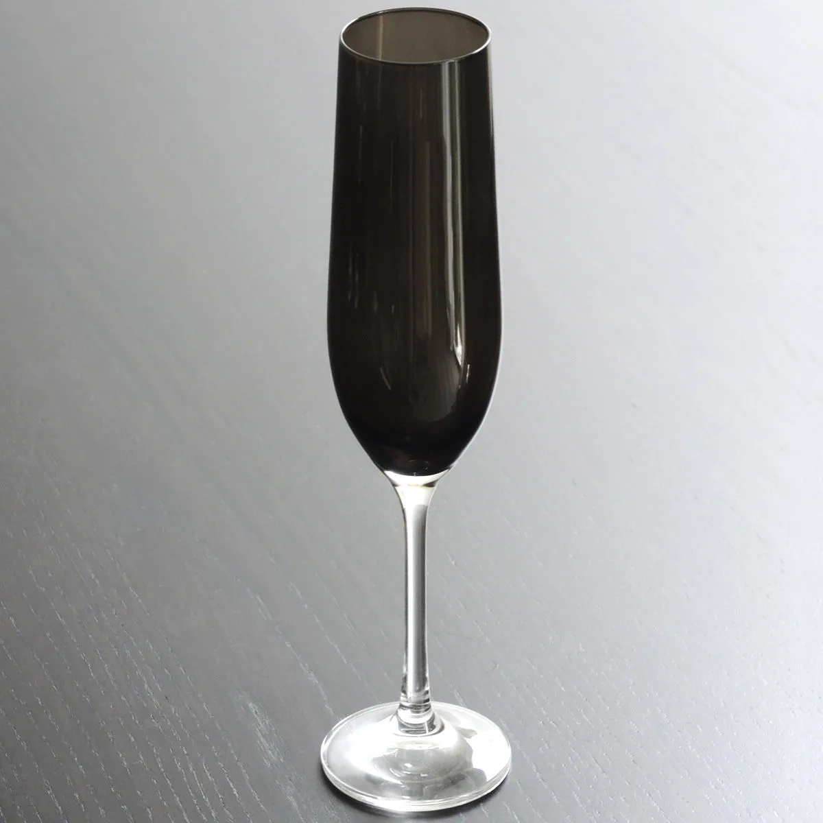 Bruno Evrard Flûte à Champagne Colorée (Noir) - Verrerie Design