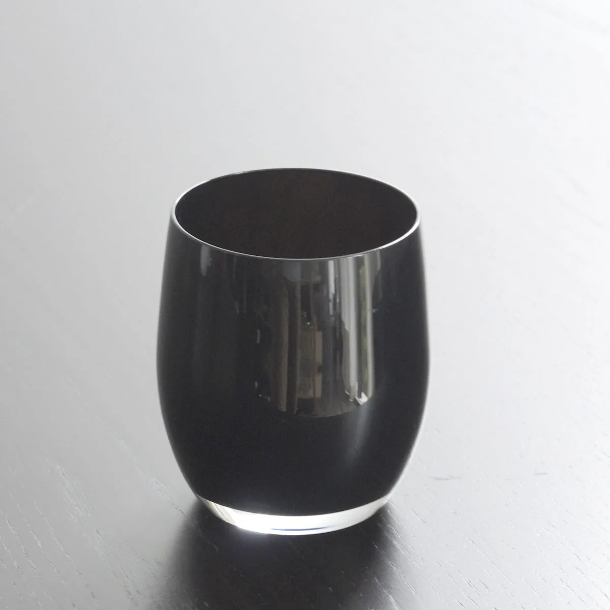 Bruno Evrard Gobelet En Verre Coloré (Noir) - Forme Arrondie - 33CL