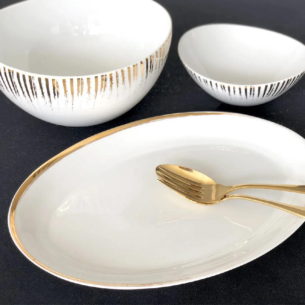 Bruno Evrard Plat De Service Ovale En Porcelaine - CARLTON