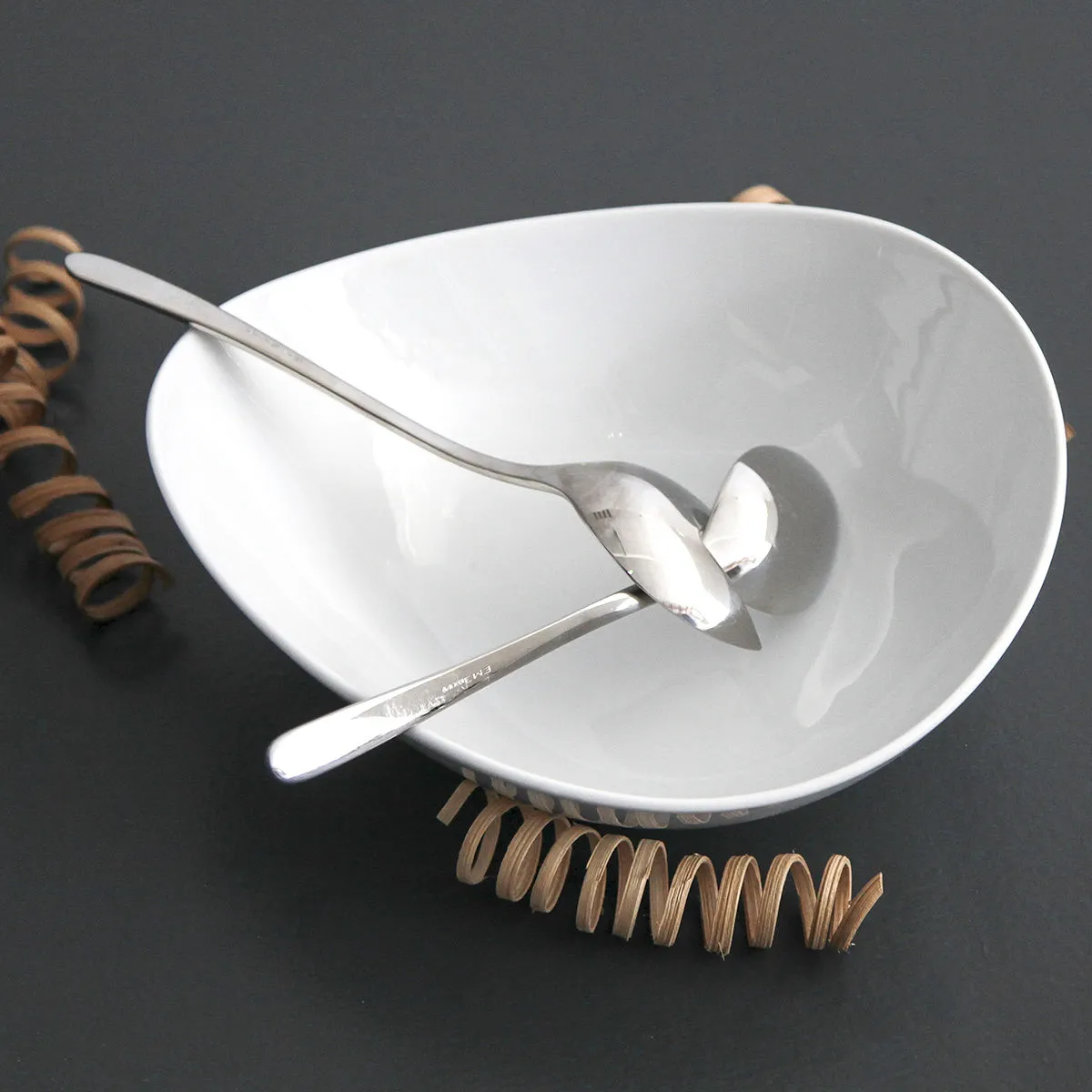 Bruno Evrard Saladier Design En Porcelaine Blanche - Vaisselle Chic Et Tendance