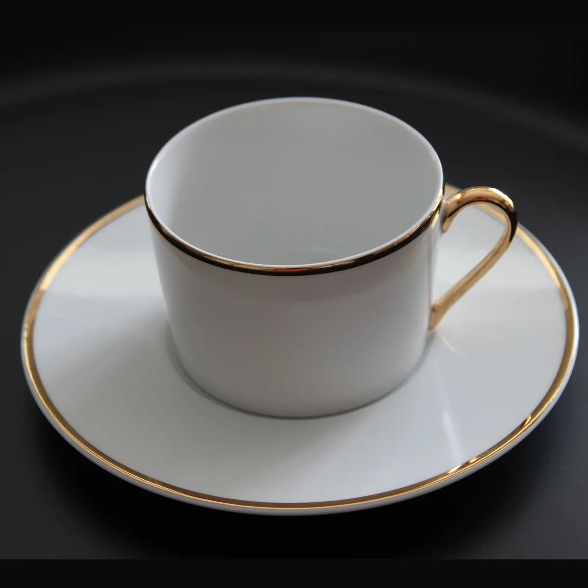 Bruno Evrard Tasse Et Sous-tasse RITZO Filet Or En Porcelaine 22cl