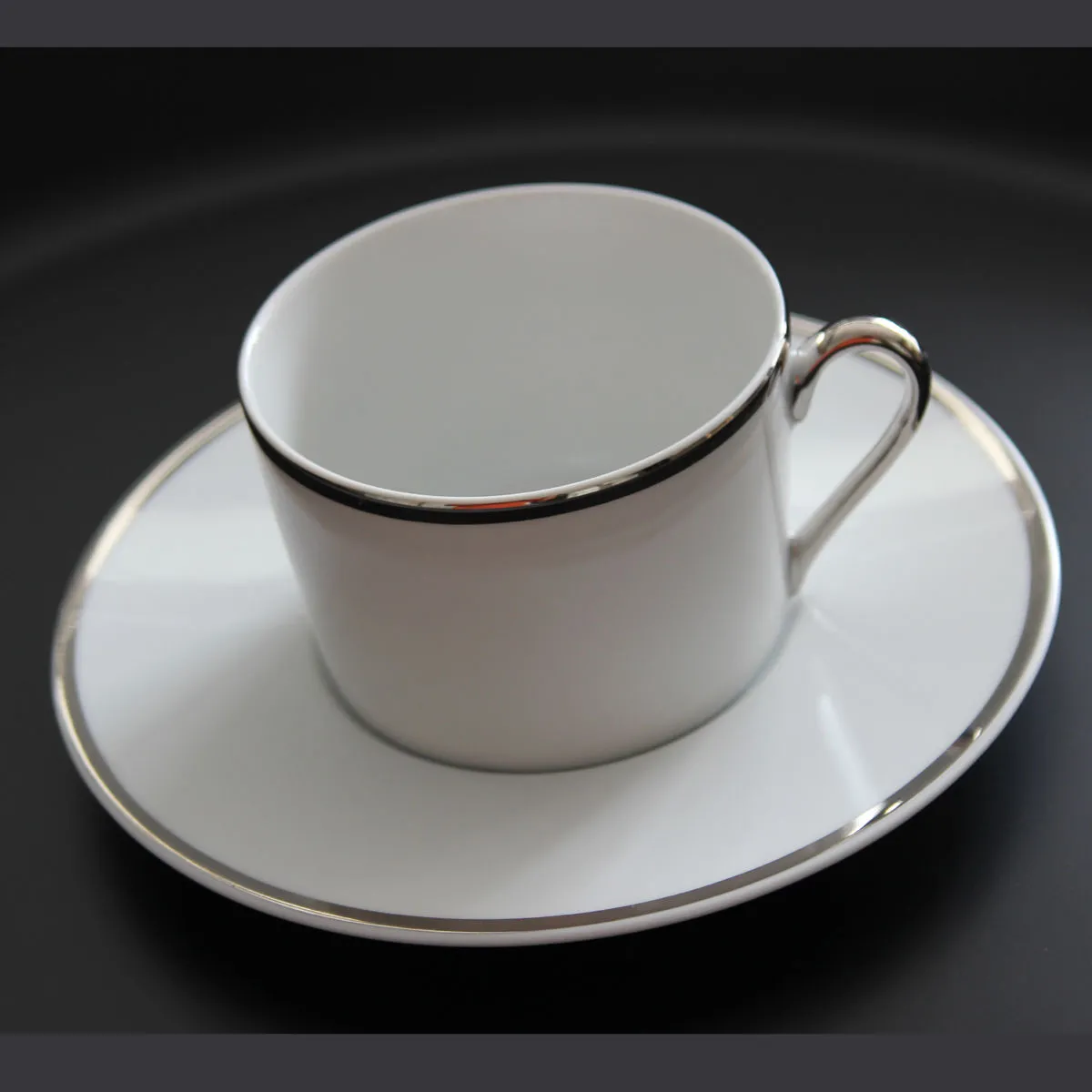 Bruno Evrard Tasse Et Sous-tasse RITZO Filet Platine Porcelaine 22cl