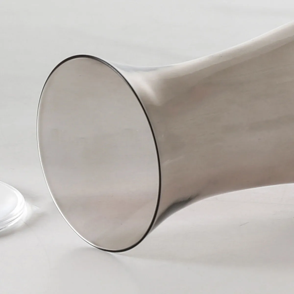 Bruno Evrard Vase Soliflor En Verre Fumé - Vases Tendance