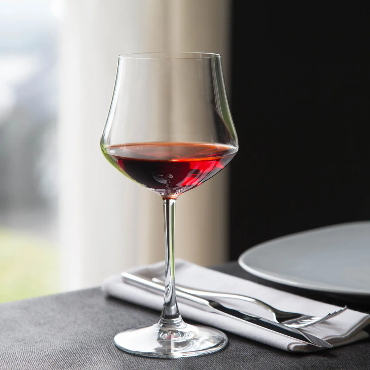 Bruno Evrard Verre à Vin Résistant Et Design - Verrerie Originale